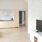 Marina By Manage Rent 아파트 우스트카
