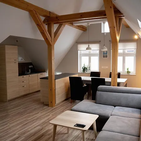 Marina By Manage Rent Lejlighed