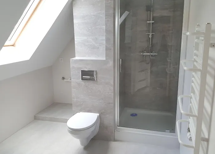 Marina By Manage Rent אוסטקה