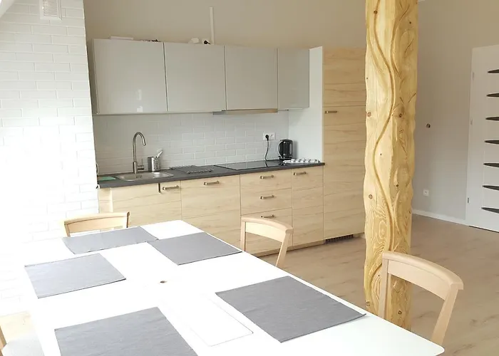 Marina By Manage Rent אוסטקה